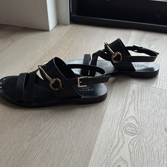 Authentic Gucci gladiator black sandals - Picture 3 of 7